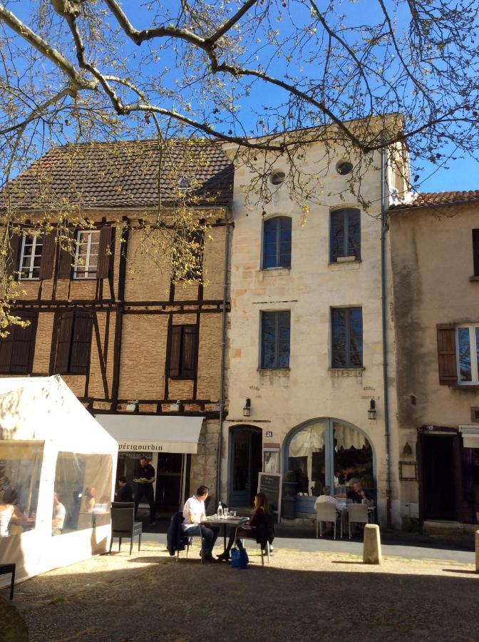 Maison De Corinne Bergerac Buitenkant foto